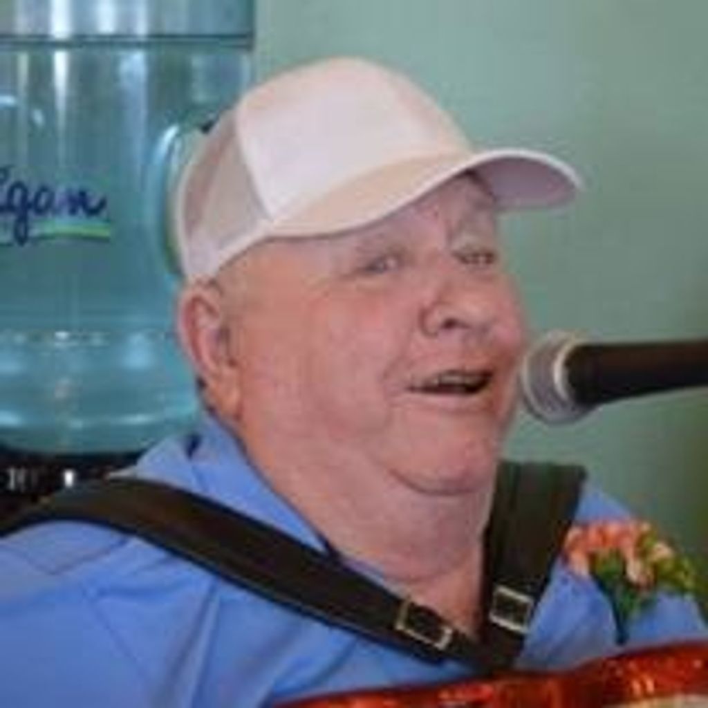 Joseph Macek Profile Photo