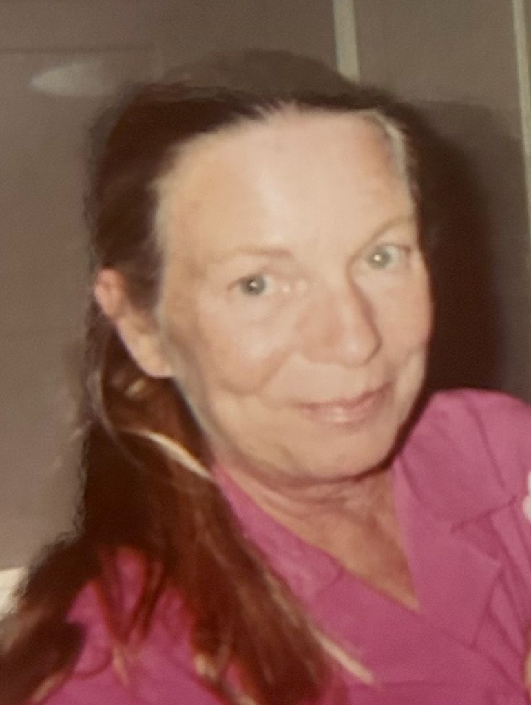 Carolyn Lucille Holt Profile Photo