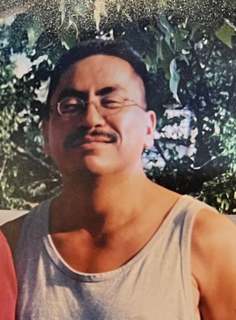 Ernest Palacio Profile Photo