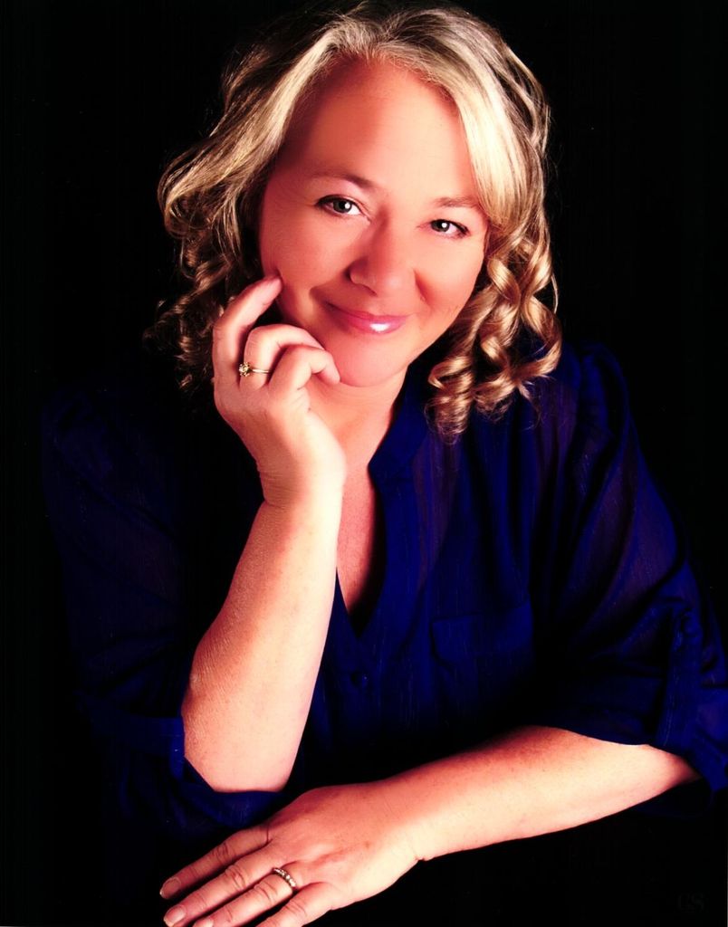 Lauren Lee Baldwin Profile Photo