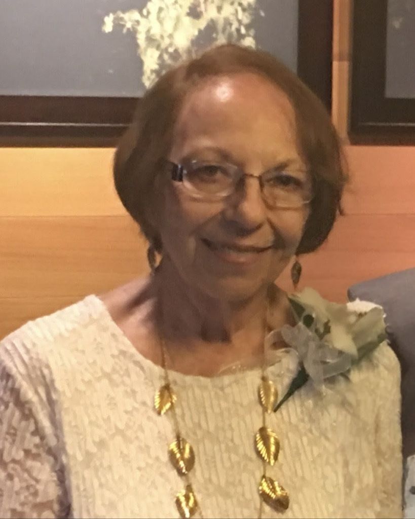 Mary Lou Hinton Profile Photo