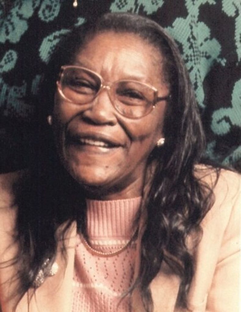 Mrs Letha Mae (Law) Hooten Profile Photo