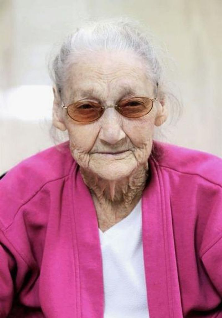 Clevie Mowdy Profile Photo