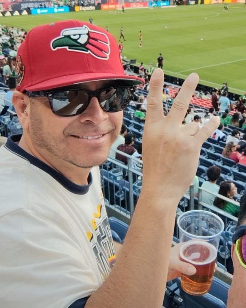 Carlos Montanez Esqueda Profile Photo