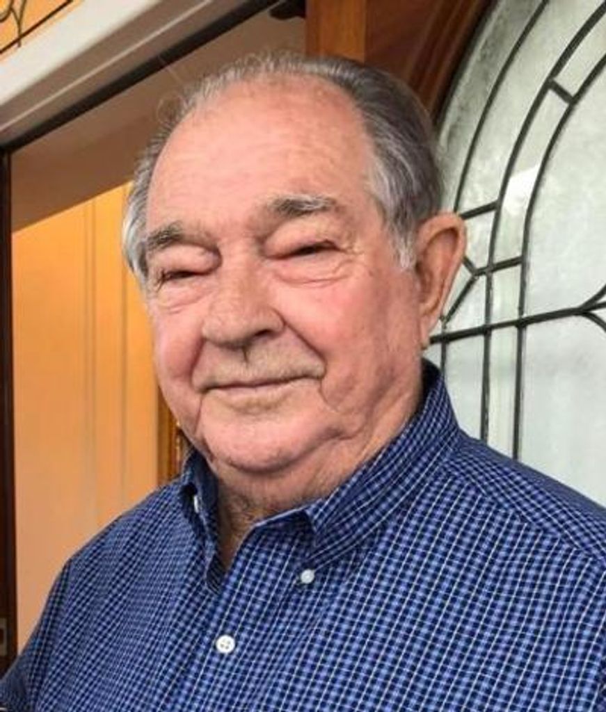 Clyde L. Robbins Profile Photo