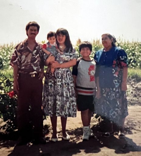 Tomasa Ramirez Torres photo gallery thumbnail 19 of 138