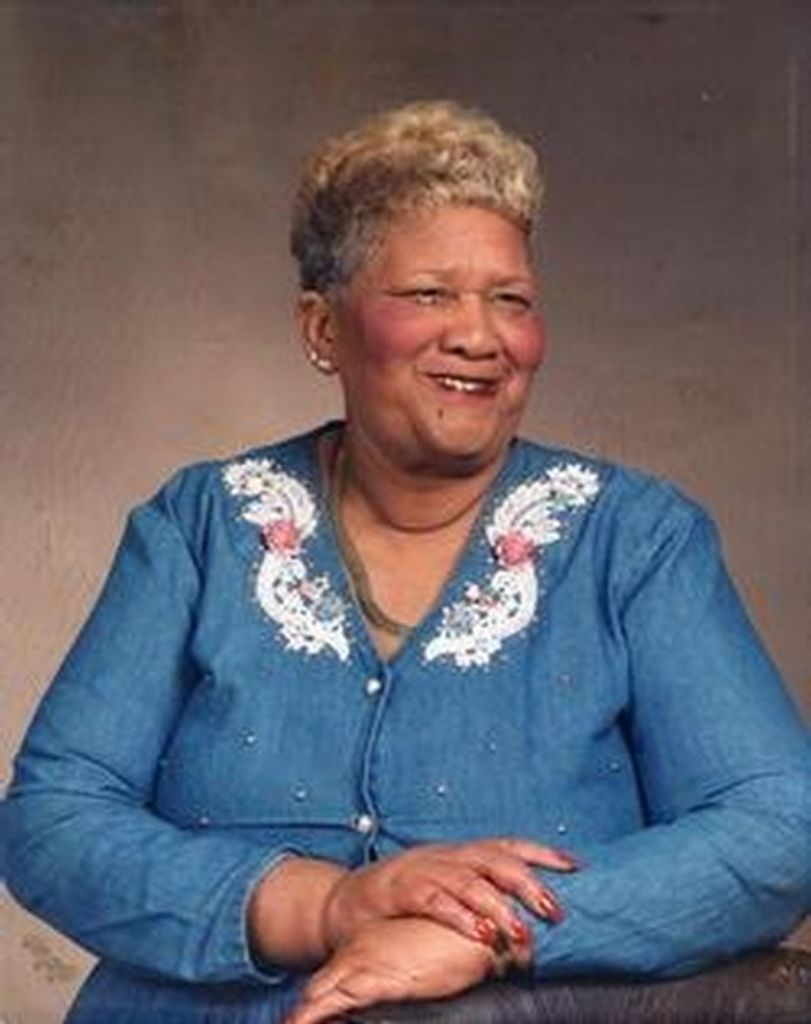 Essie Chandler Profile Photo