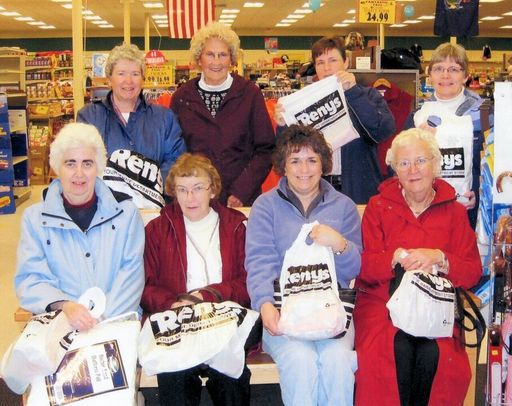 Roberta Seavey photo gallery thumbnail 31 of 61