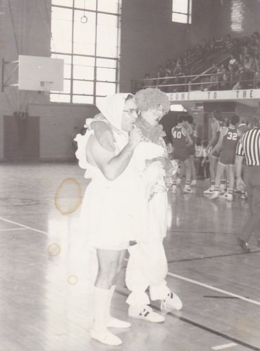 Robert "Bob" E Seitz photo gallery thumbnail 13 of 46