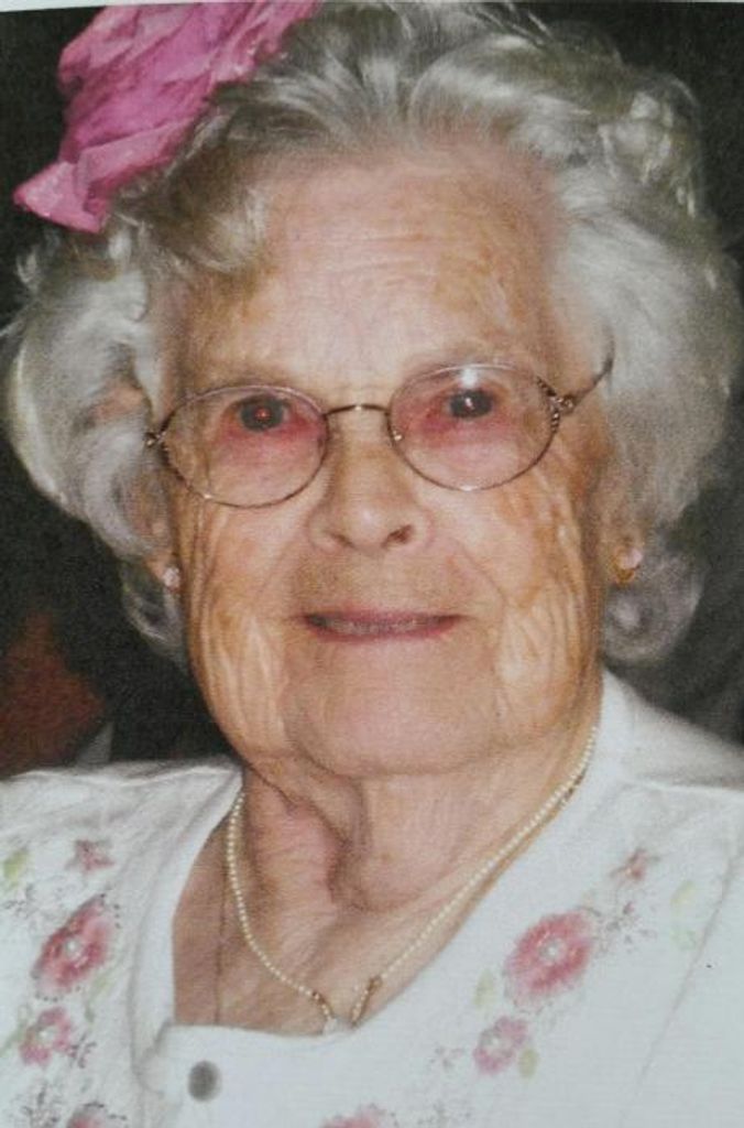 Marilyn Mae (Mackenzie)  Waterman