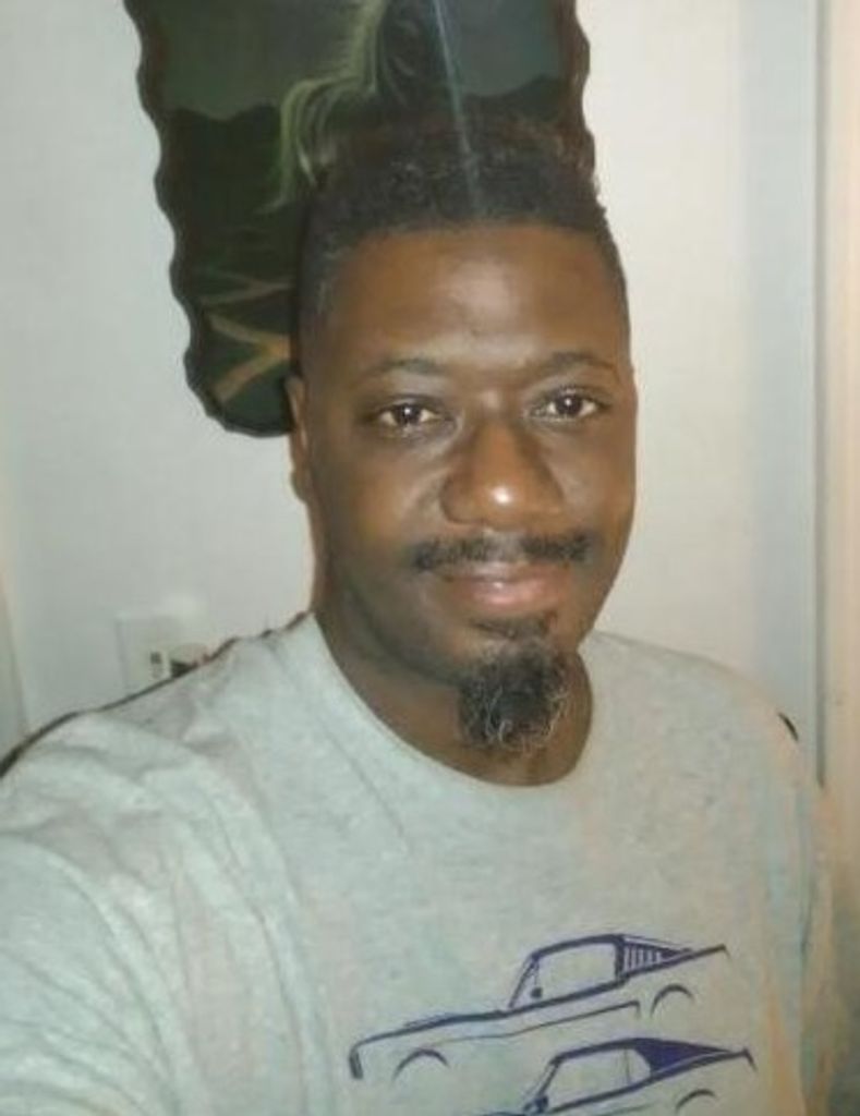 Ladare Cortez Williams