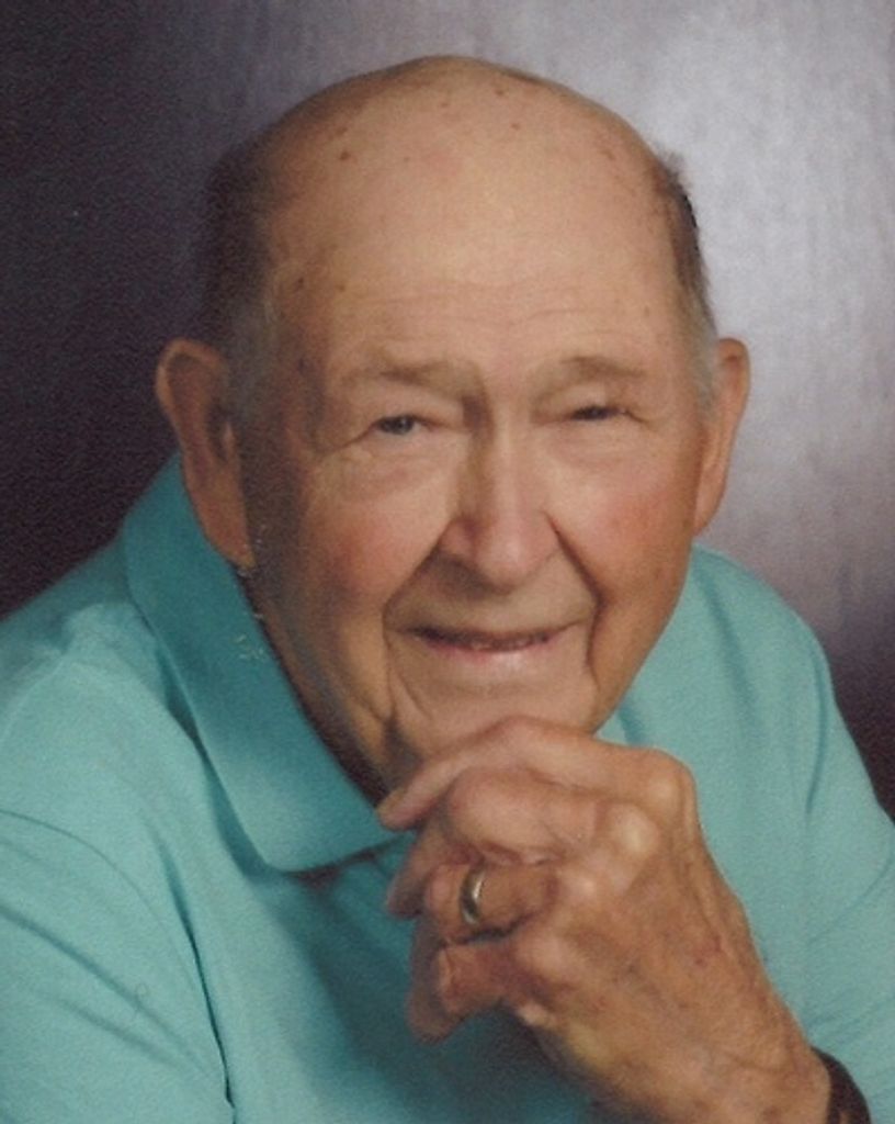 Louis Roman Profile Photo
