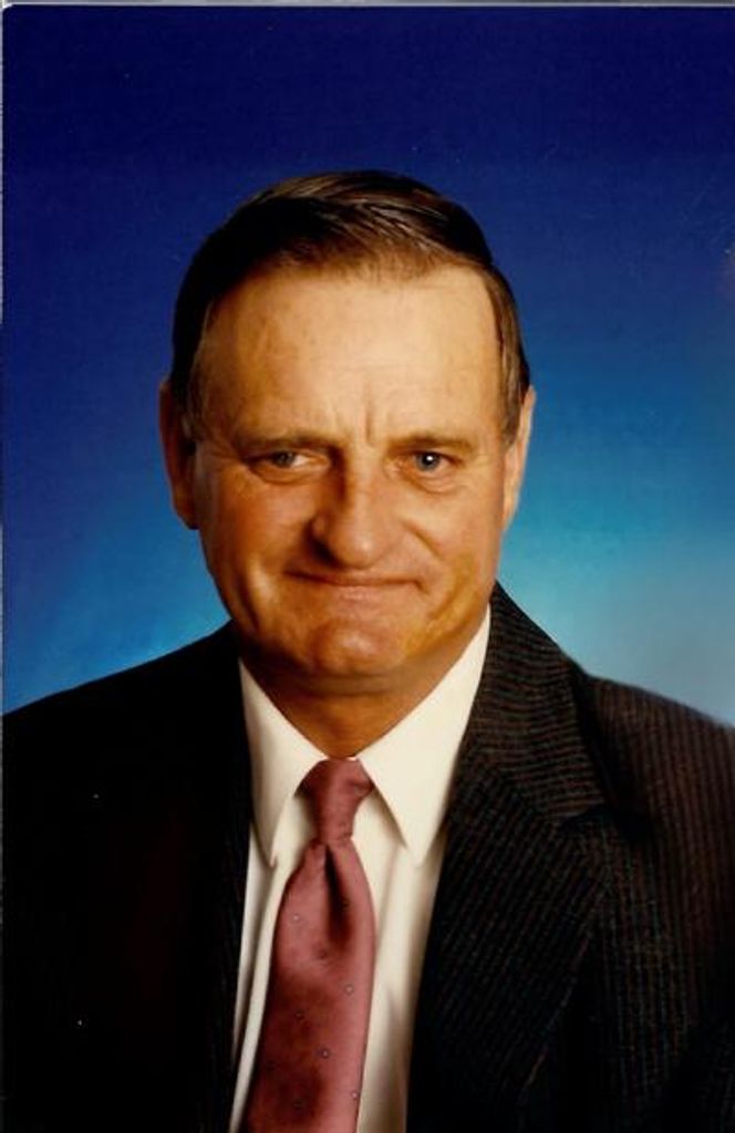 Glen "Gene" Eugene Easton