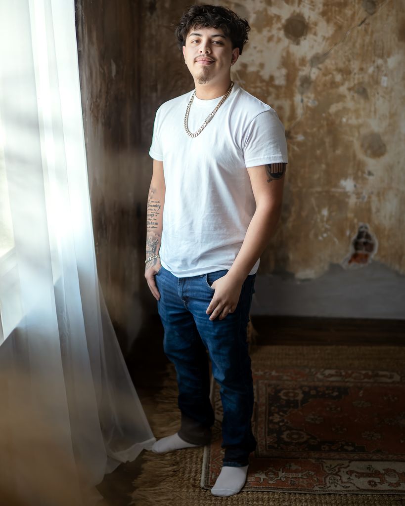 Enoch Hernandez, Jr. Profile Photo