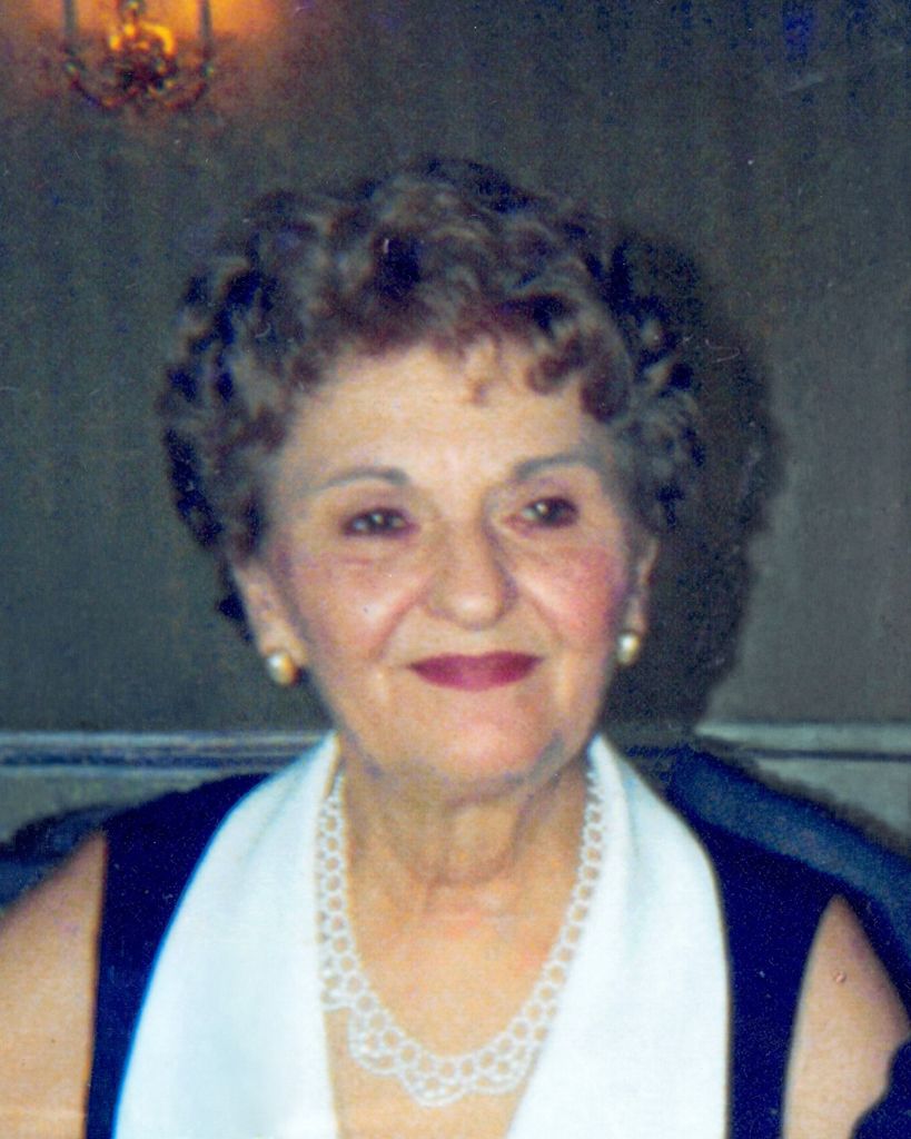 Lorraine Layhew Profile Photo