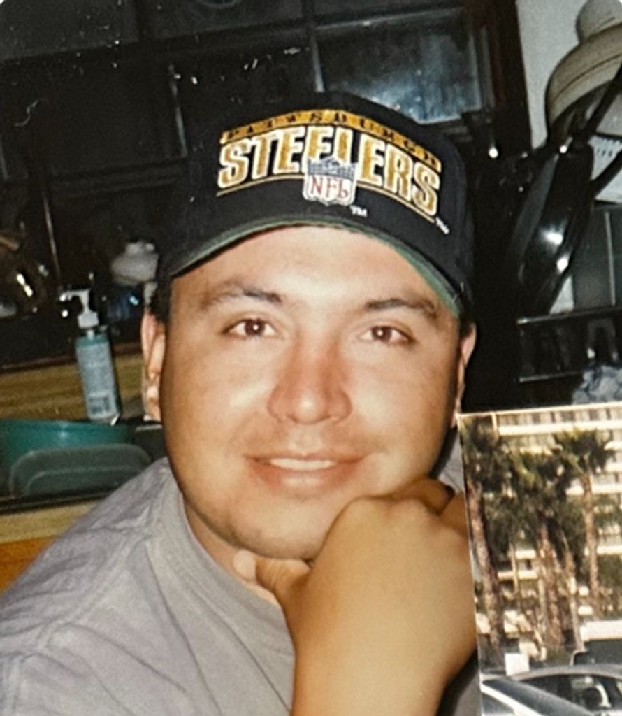 Ronnie Valerio Dominguez Profile Photo