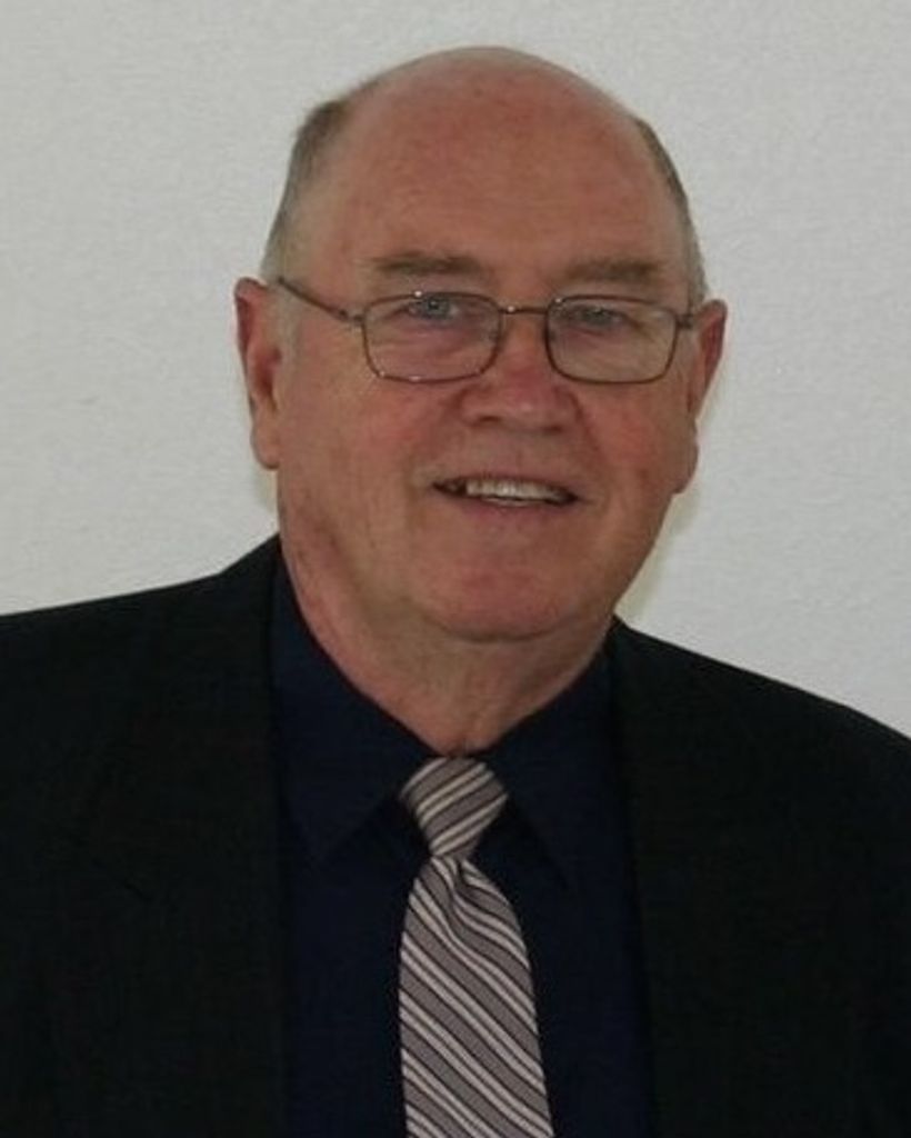 Dwight Rhodes