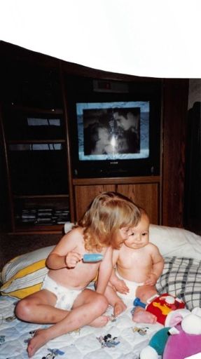 Kerri Mary Scott photo gallery thumbnail 42 of 144