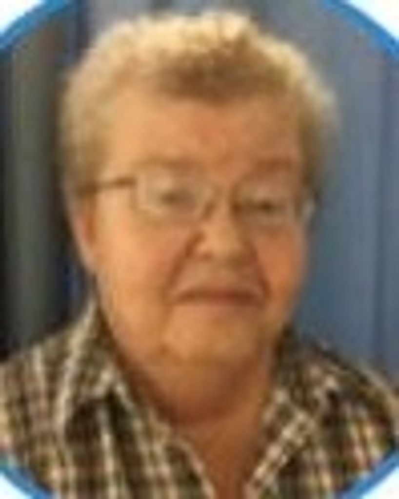 Carolyn Brown Johnson Profile Photo