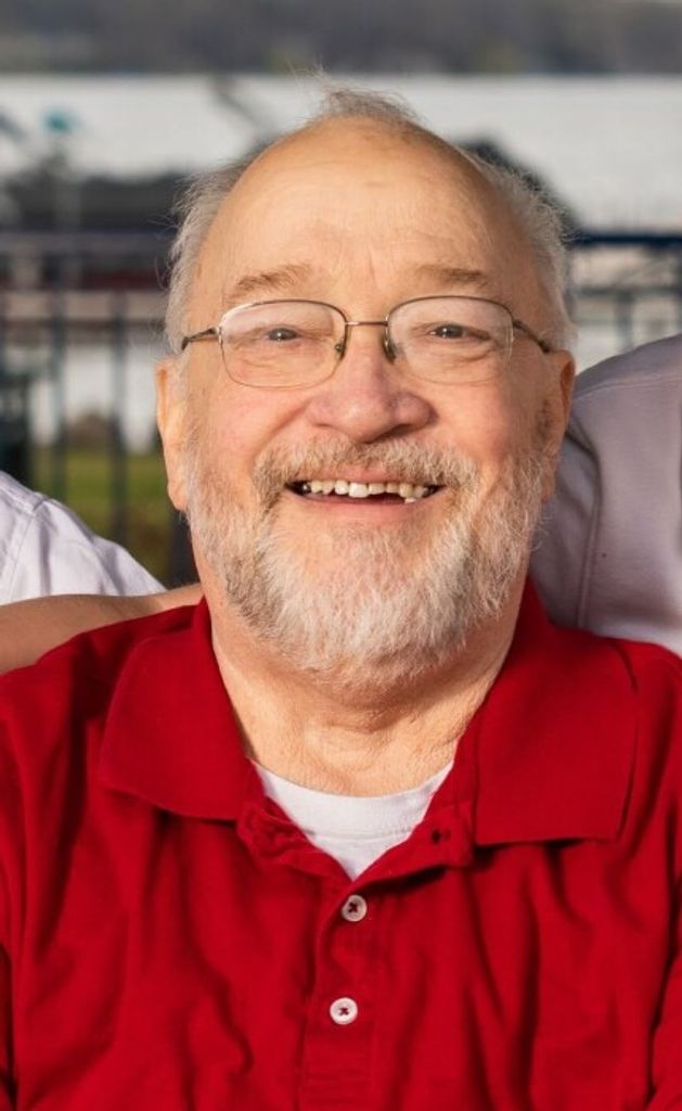Lyndon "Buzz" Buesing Jr.
