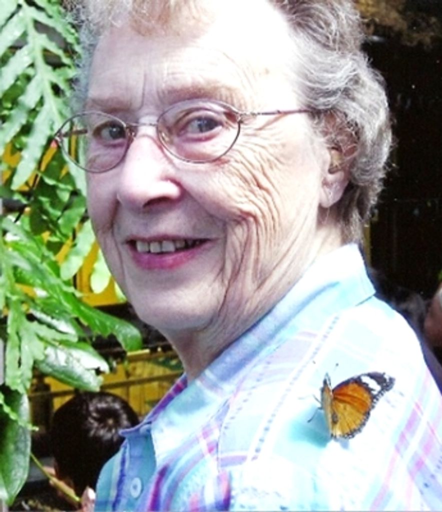 Bettyjune Lewis Profile Photo