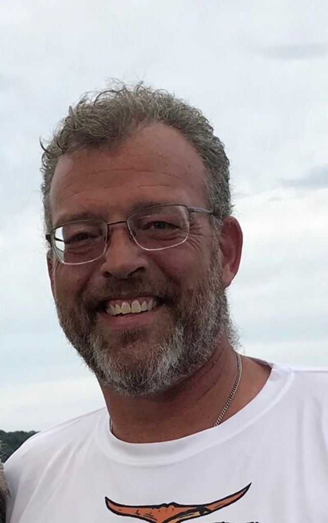 Tom Garland Smith Profile Photo