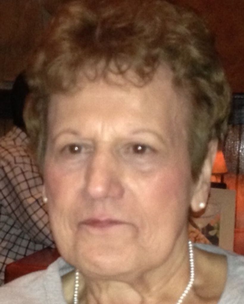 Gertrude Lotis