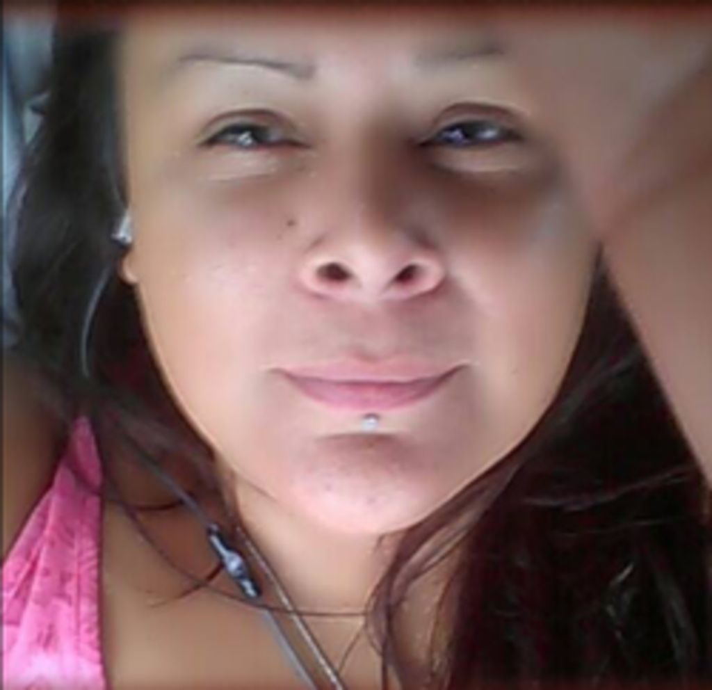 Mona Sharkey Profile Photo