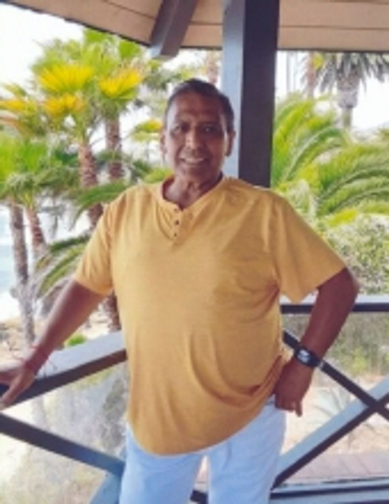 Oscar  Rosales Abrego