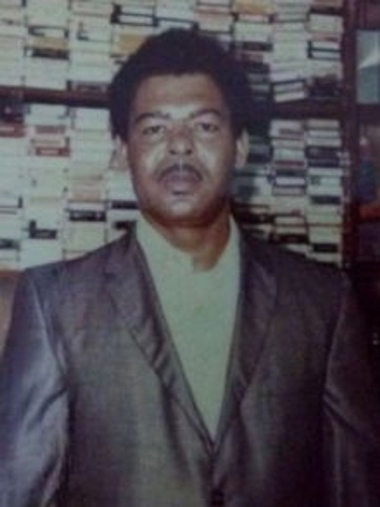 Mr Delroy Lopez