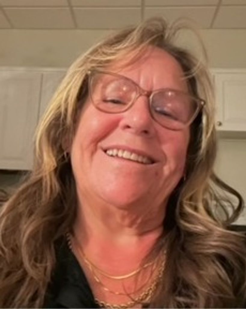 Lorrie Lynn Swistun