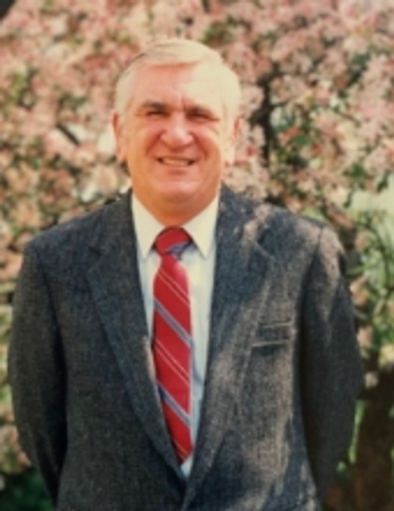 Arnold "Arnie" Graybark