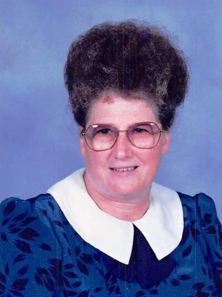 Evonne Sanford Warren Profile Photo