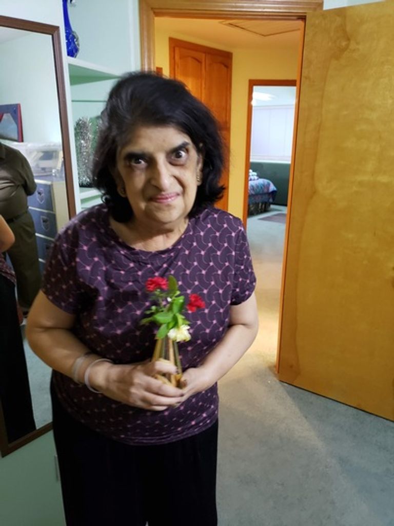 Savita Mohindra Profile Photo