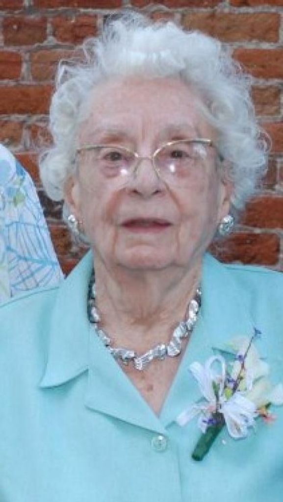 Vivienne Nadine Liedke