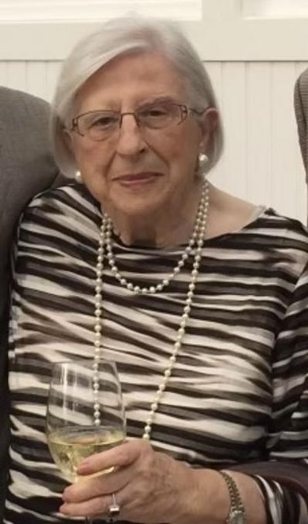 Mary "Metaxia" Kanellias Profile Photo