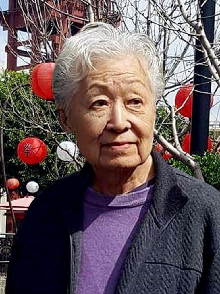 Lynne Fumiye Kagawa