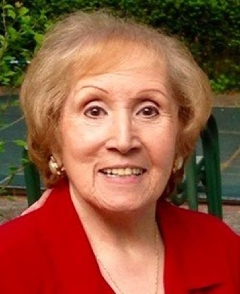 Evelyn Valentin Profile Photo