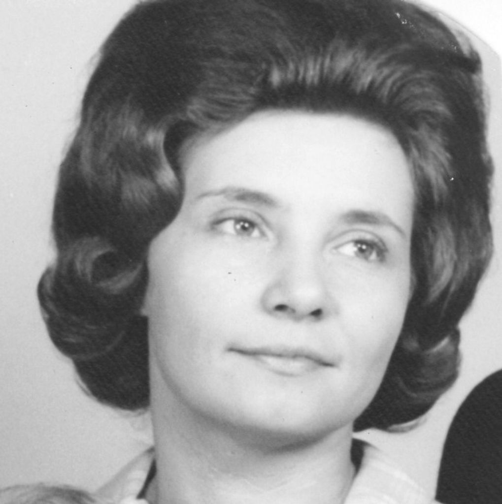 Ellen P Gray