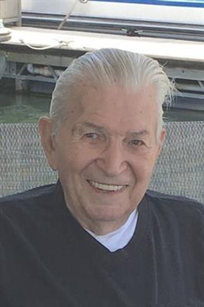 Lubomir  Paul (Lou)  Stefek