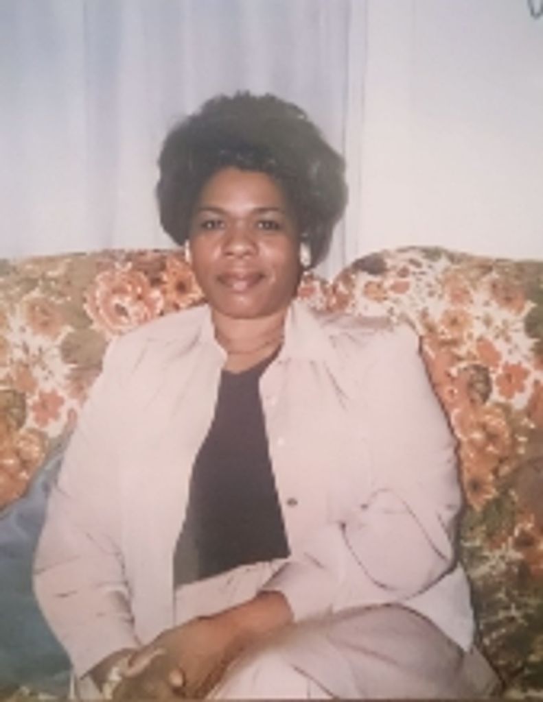 Linda  Lavern Horton