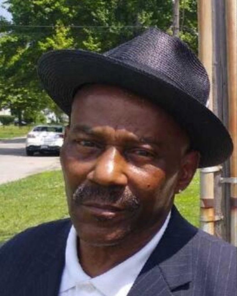 Warren Humphrey Profile Photo