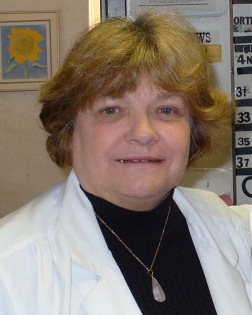 Lois "Jeanie" Hipple