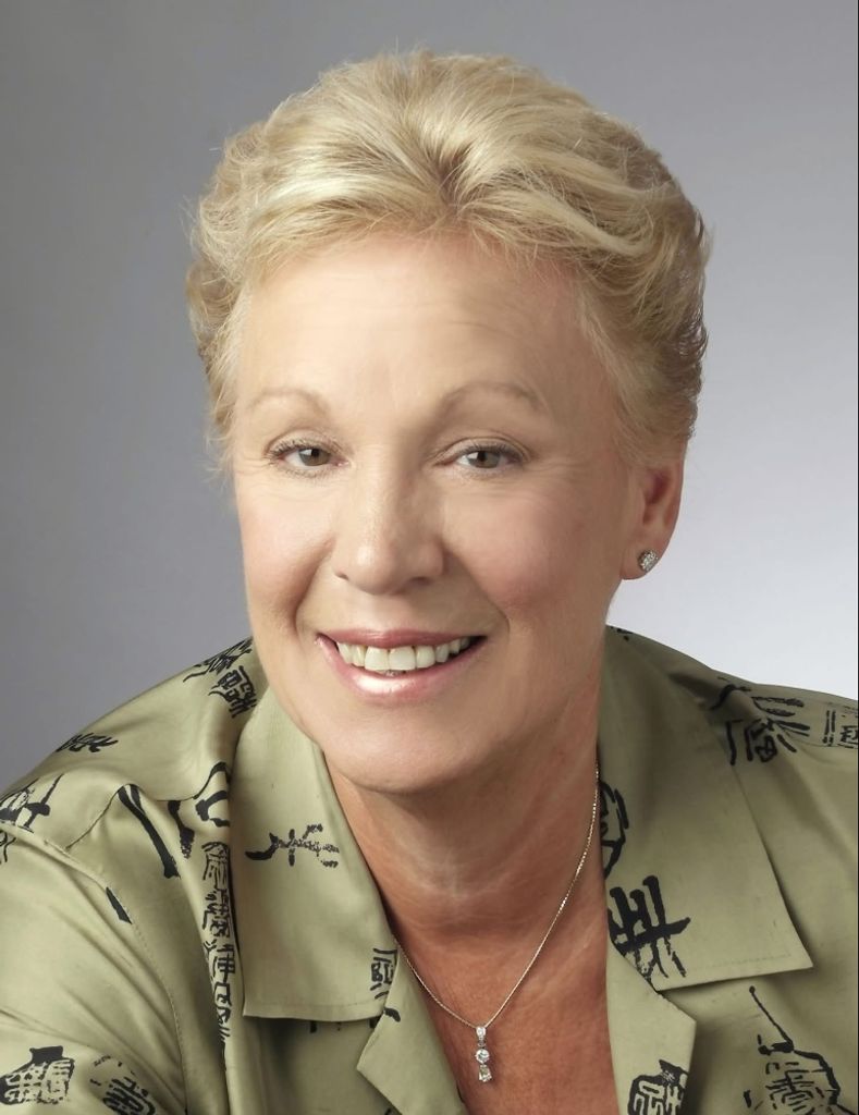 Elizabeth "Betsy" Bonadio Profile Photo