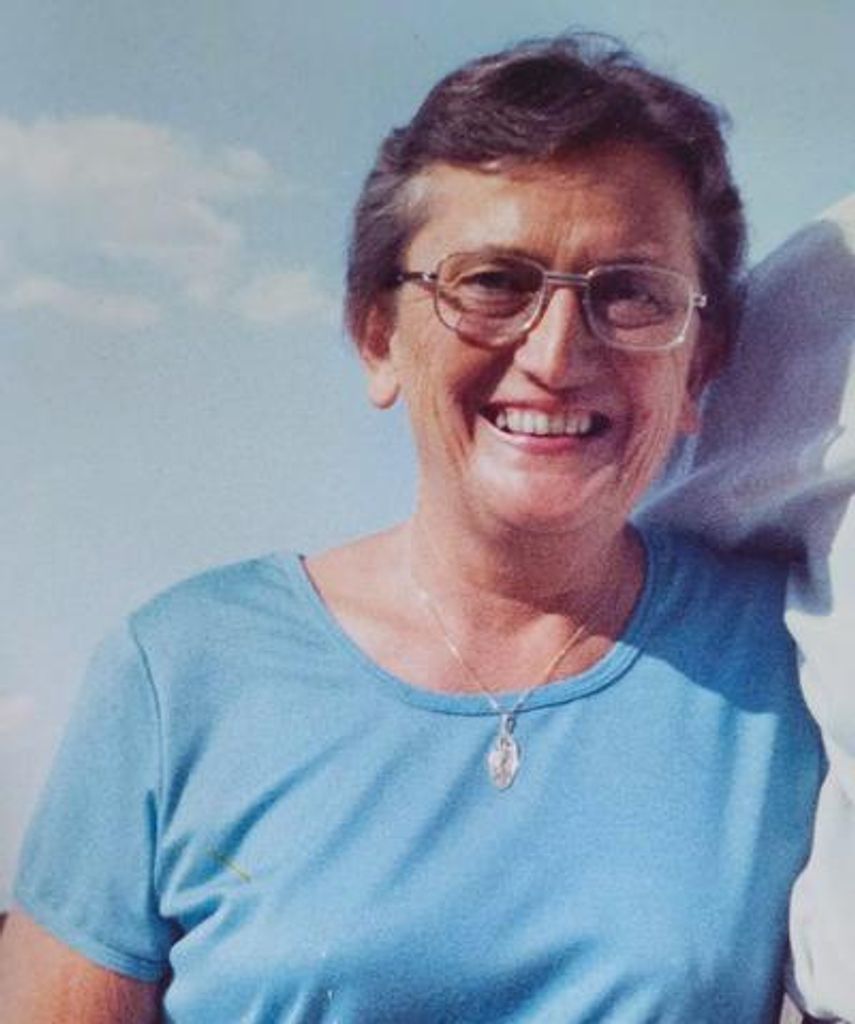 Claudia Frederique Sound Profile Photo