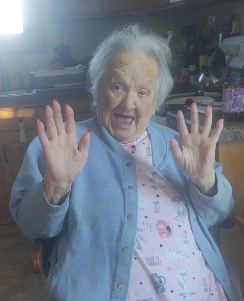 Eugenia "Jean" (Valcarenghi)  Buono