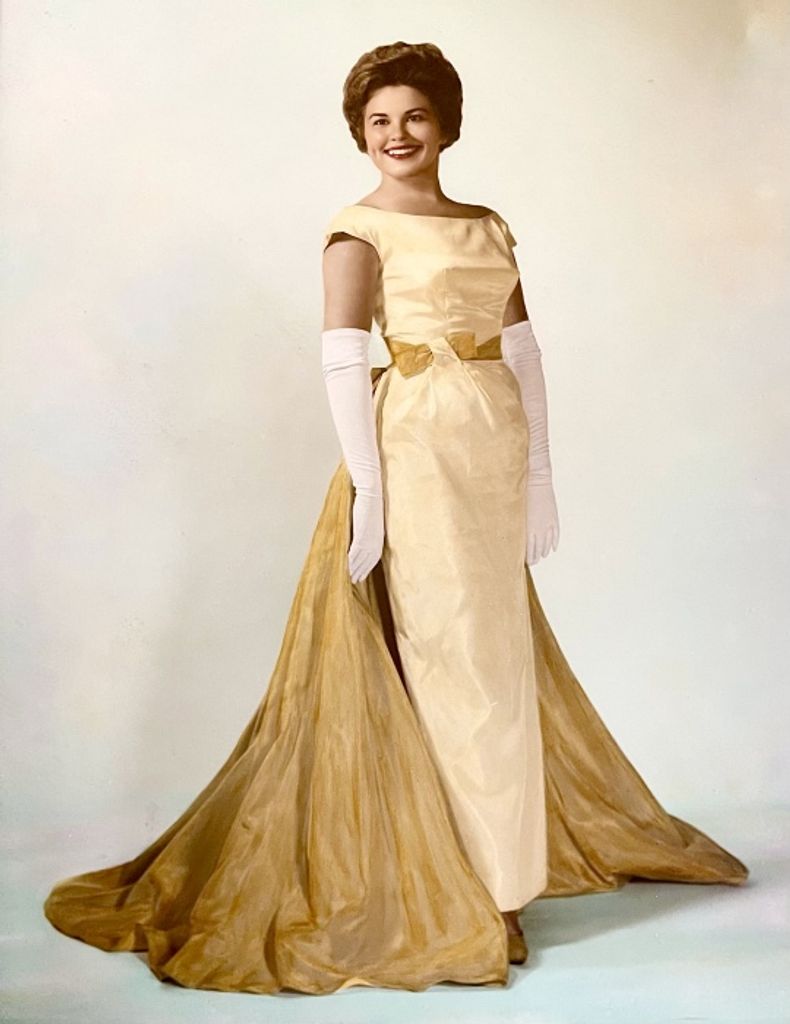 Susan Elgiva (Fogle)  Dewitt Profile Photo