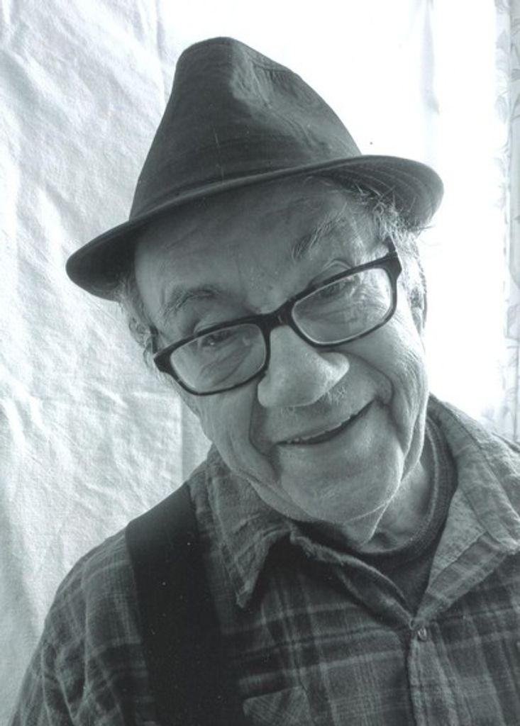 Robert E. Smith