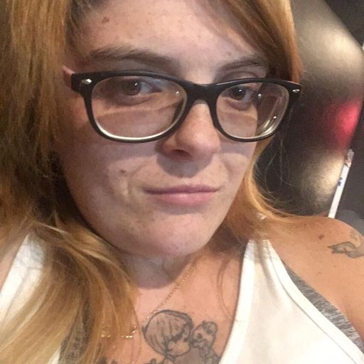 Emily Dawn Laub photo gallery thumbnail 32 of 38