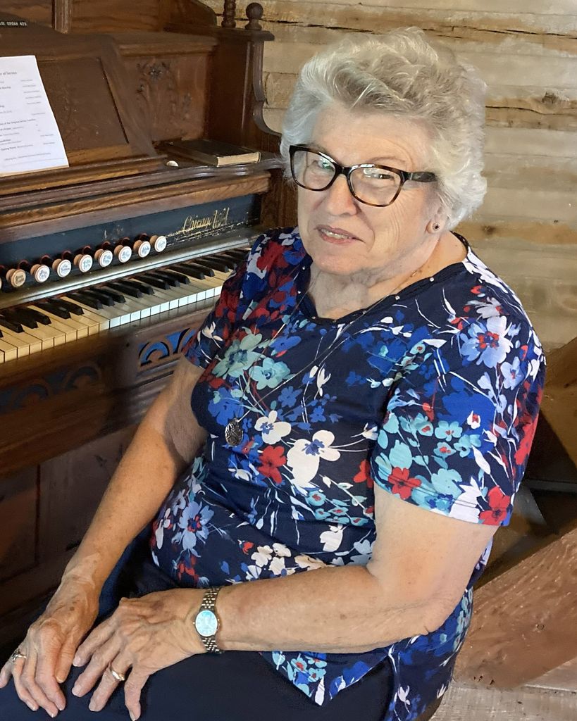 Shirley Lueschow Profile Photo